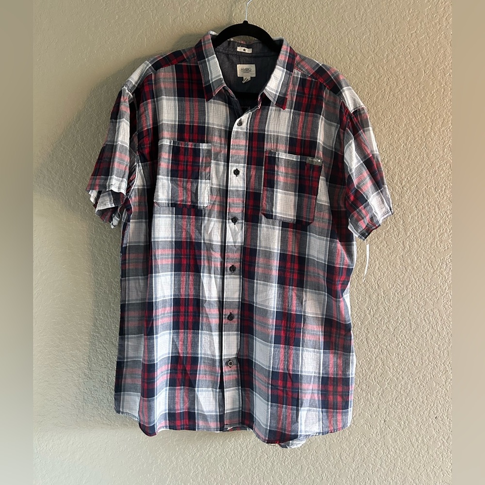 Ambig Men's Short Sleeve Button Down Sz XL